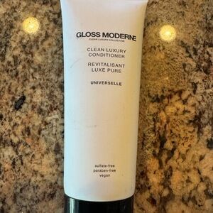 Gloss Moderne Luxury Conditioner